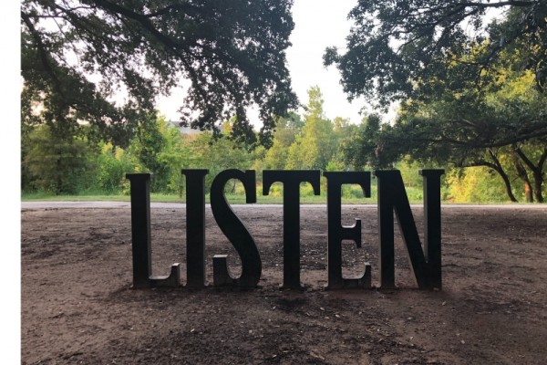 listen_renee-fisher_unsplash